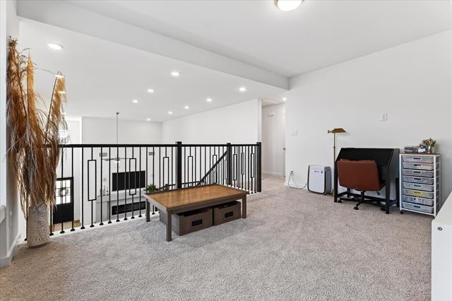 Building Photo - 1908 Elm Pl