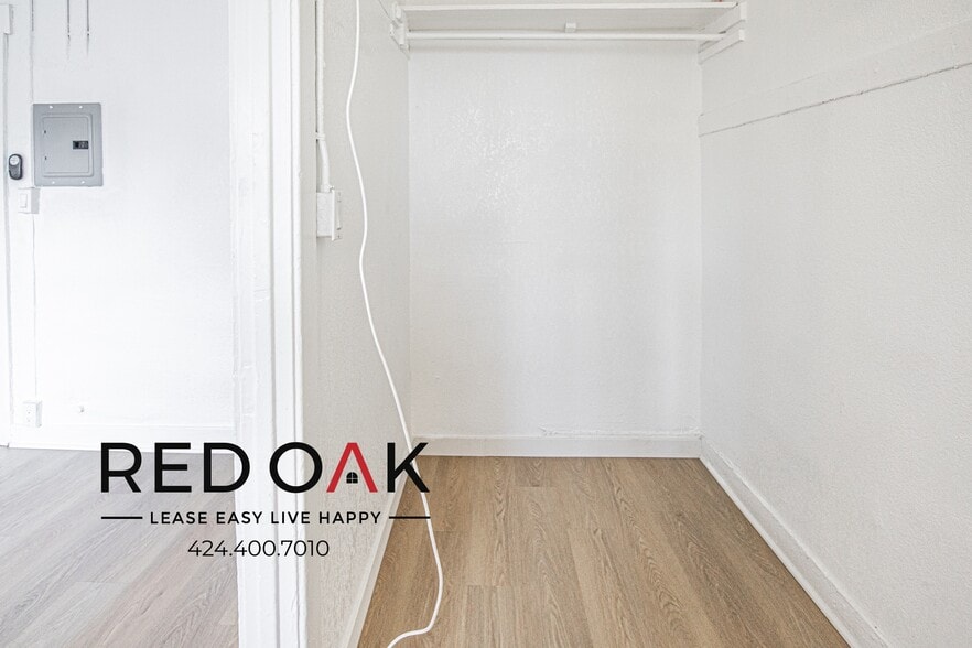 Building Photo - 719 Heliotrope Dr