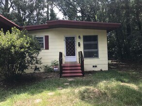 Building Photo - 1406 Atkamire Dr