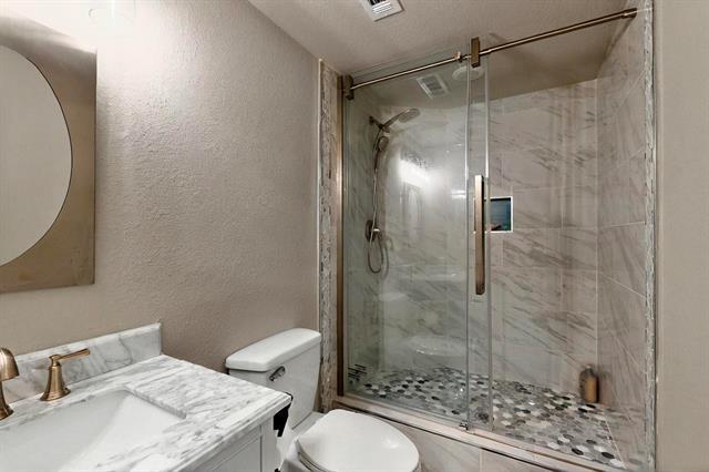 Building Photo - 505 Amistad Cv