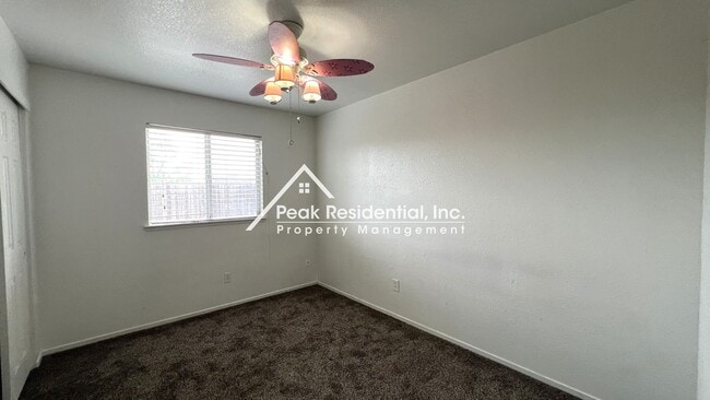 Building Photo - 8274 Golden Park Ct