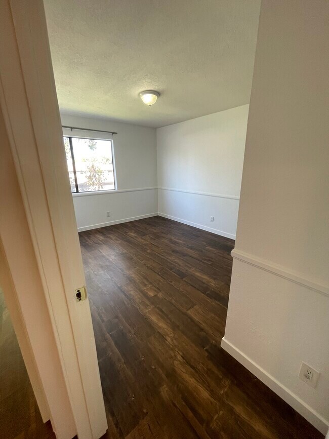 Building Photo - 11311 Tampa Ave