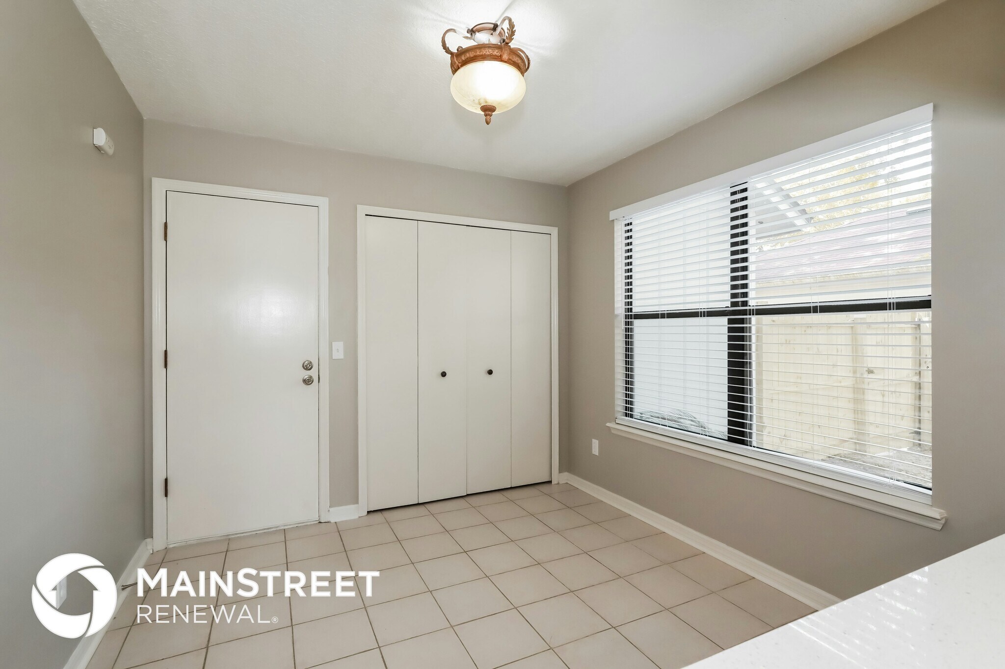 Building Photo - 7981 Copperfield Cir N