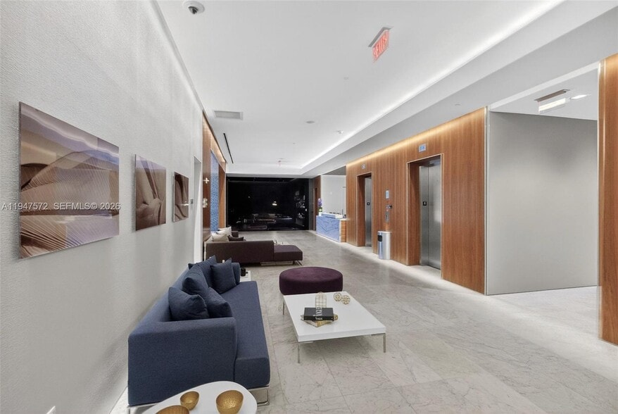 Building Photo - 68 SE 6th St