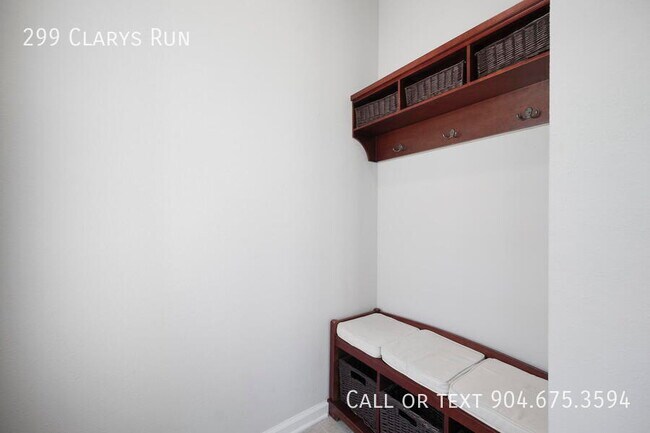 Building Photo - 299 Clarys Run