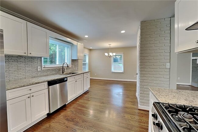 Building Photo - 3777 Junction Dr NW