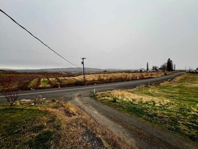 Building Photo - 261 Wilcox Rd