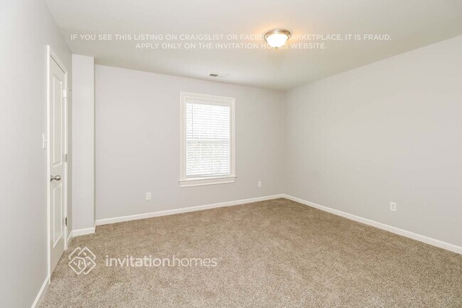 Building Photo - 5718 Verrazano Dr