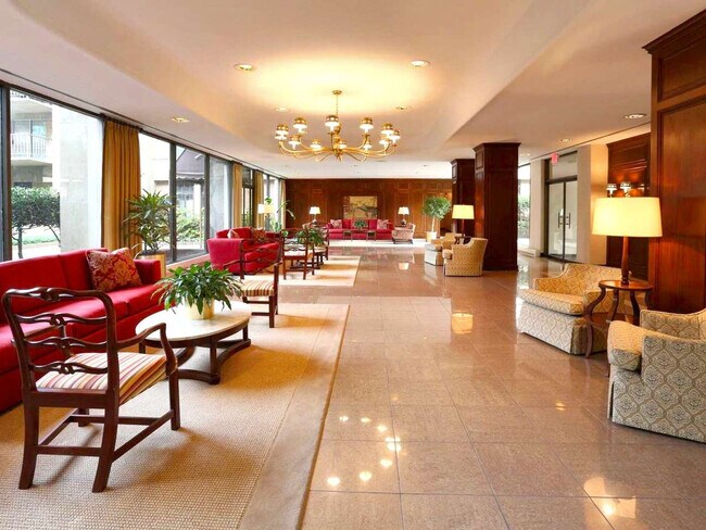 Building Photo - 2525 10th St N