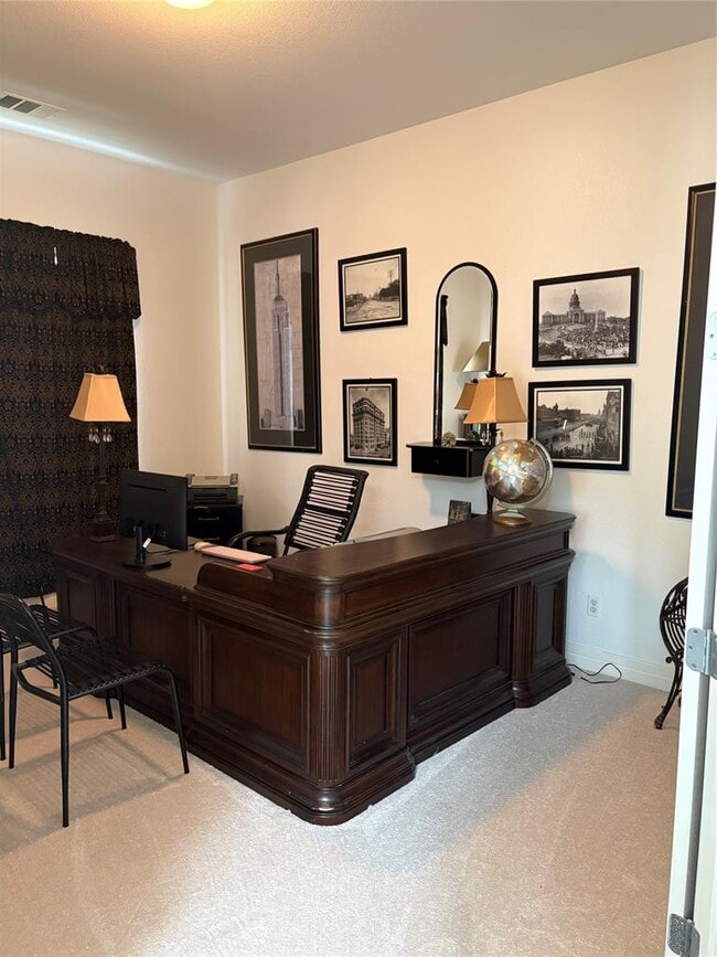 Building Photo - 404 Aria Dr