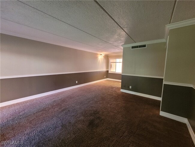 Building Photo - 2366 E Mall Dr