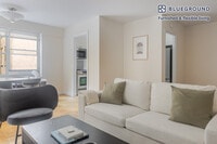 Building Photo - 30 Park Ave