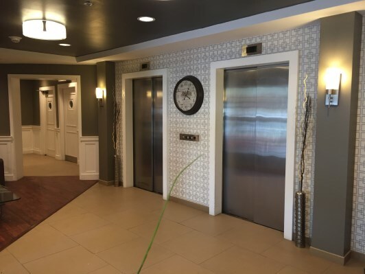 Building Photo - 1440 Beacon St