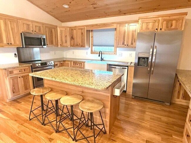 Building Photo - Sandy Gap Cabin