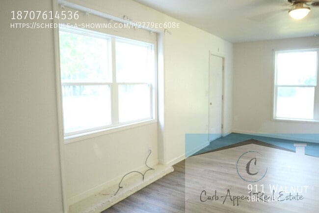 Building Photo - 911 Walnut-