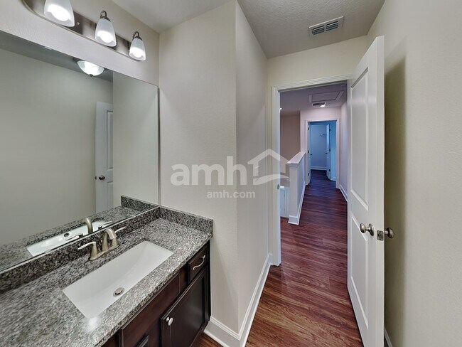 Building Photo - 105 Moultrie Crossing Ln