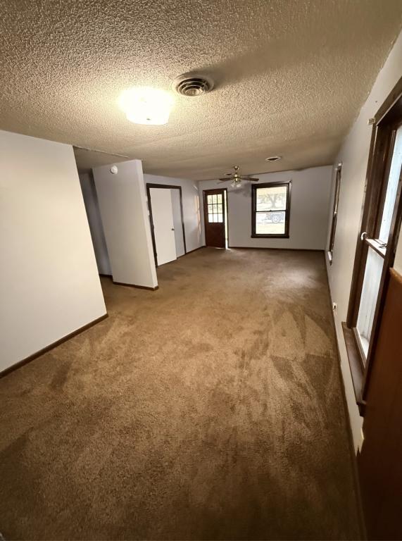 Building Photo - 751 E Broadway St