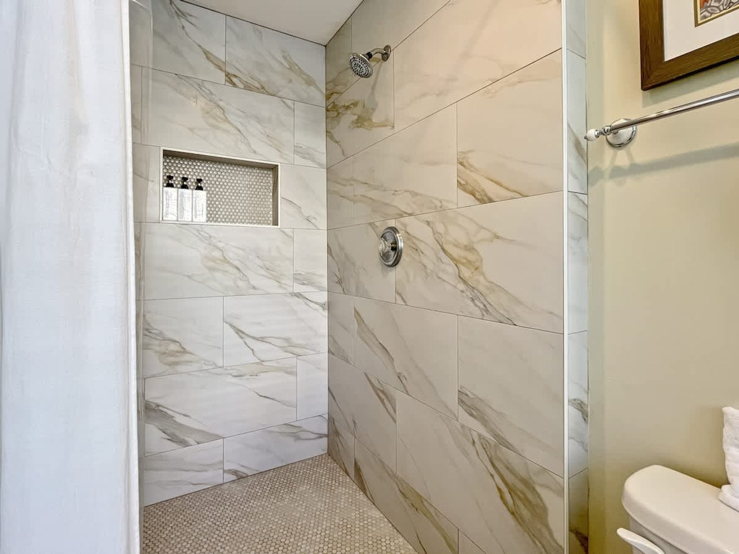 Building Photo - 209 W Bolton St