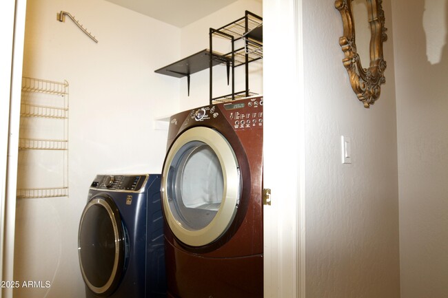 Building Photo - 18623 N 20th Way