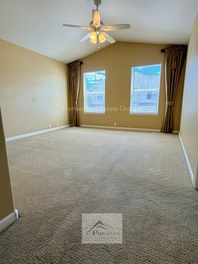 Building Photo - 3972 Diamond Ridge View