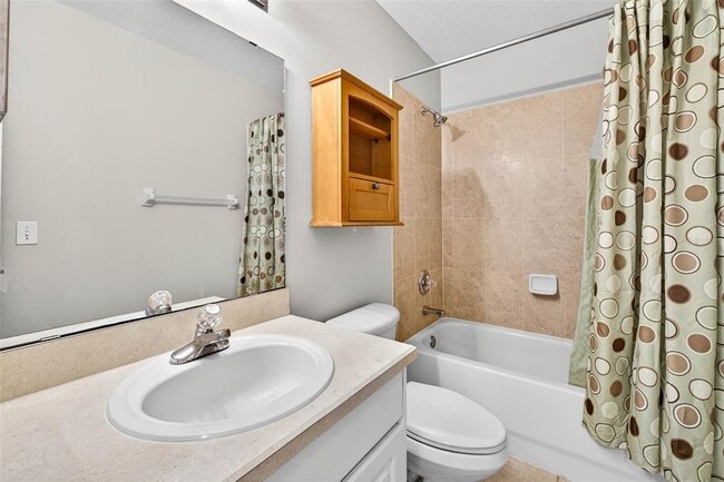 Building Photo - 31224 Crestmont Ct