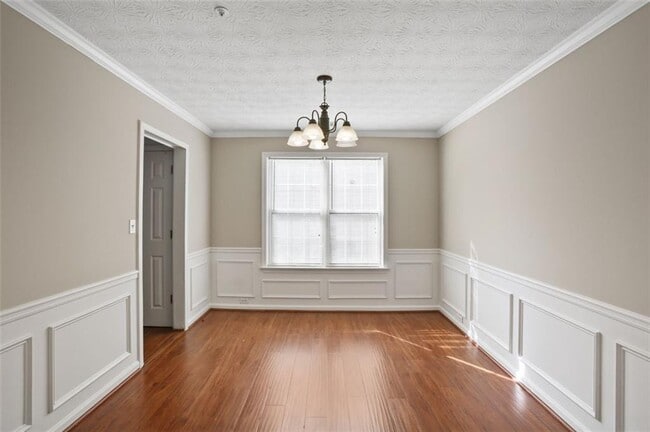 Building Photo - 1442 Glenover Cir