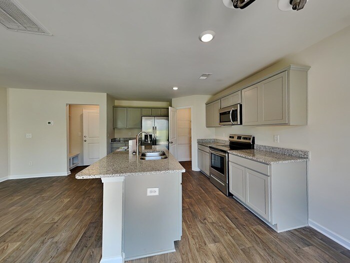 Building Photo - 305 Flushing Bay Ct