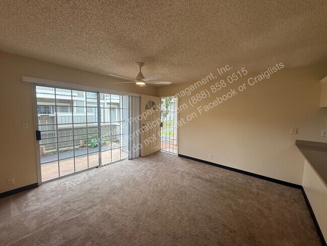 Building Photo - 94-1405-1405 Polani St