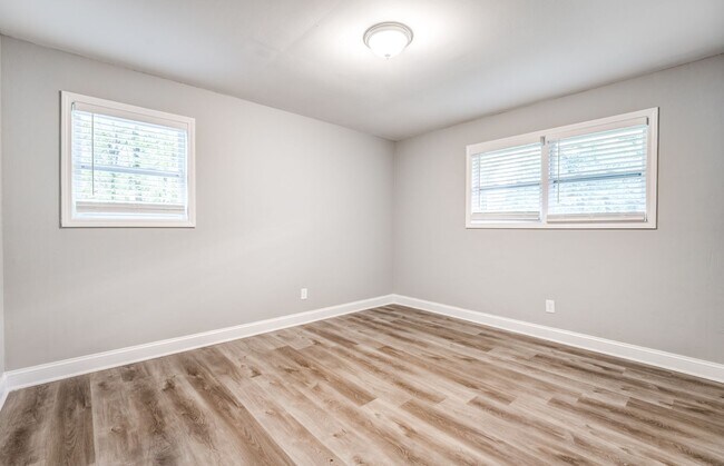 Building Photo - Charming 4-Bedroom, 3-Bath Single-Family Home in Memphis