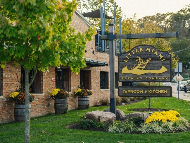 Building Photo - Tributary 50 Unit 209