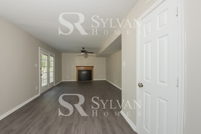 Building Photo - The Lifestyle You Deserve.