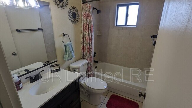 Building Photo - 4752 N Scout Way
