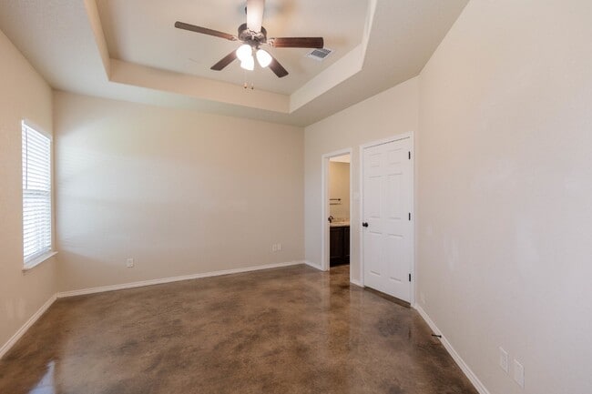 Building Photo - 218 Ragsdale Way