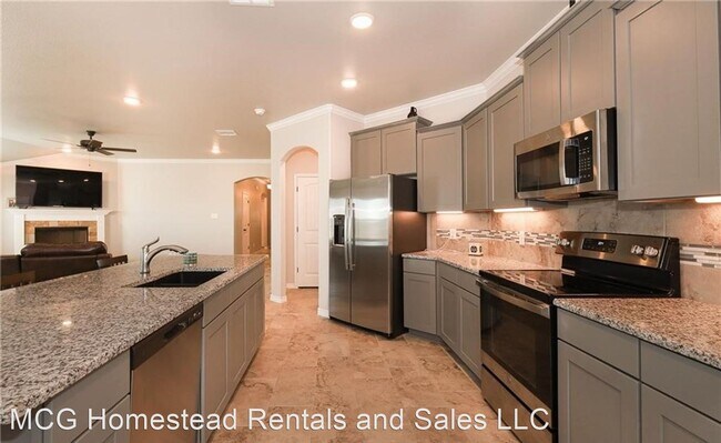 Building Photo - 4 br, 3 bath House - 8504 Preserve Trail