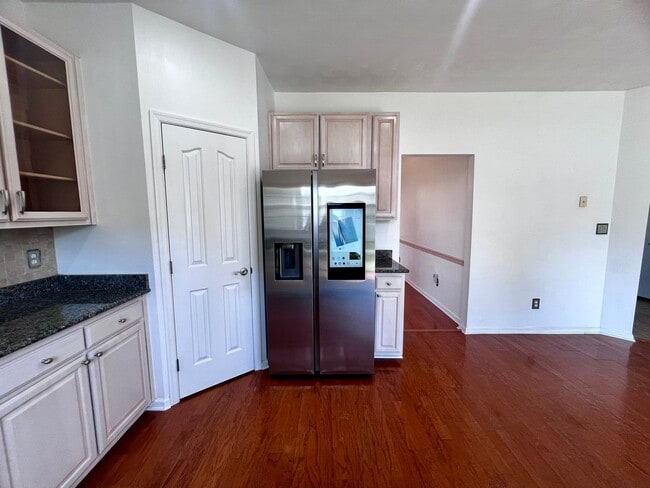 Building Photo - Beautiful 4 bedroom home in Chesapeake