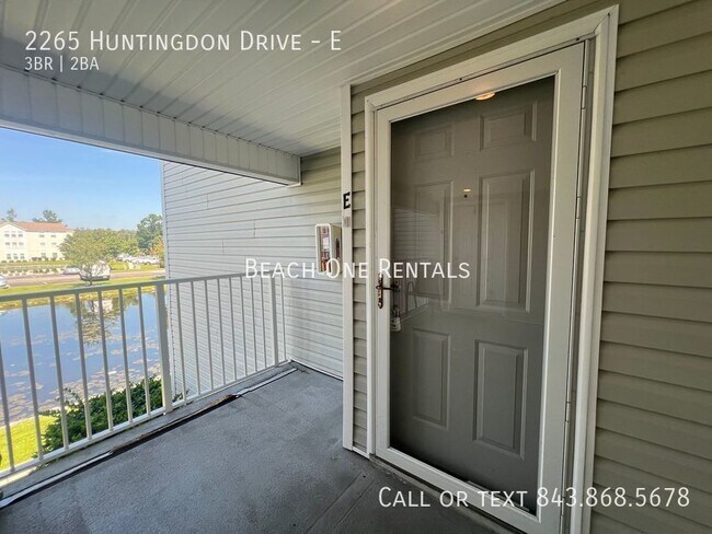 Building Photo - 2265 Huntingdon Dr