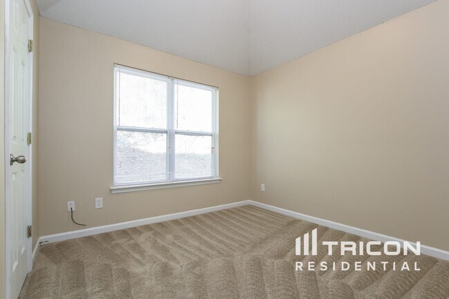 Building Photo - 5350 Bridle Point Pkwy