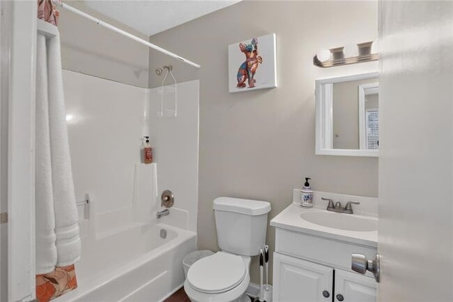 Building Photo - 3536 Highland Pine Way