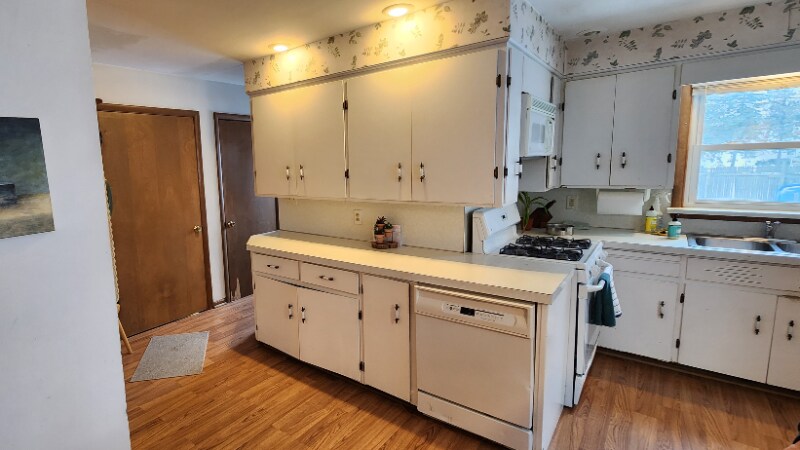 Building Photo - 9 E 21st St