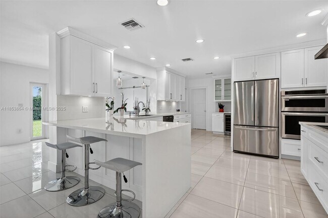 Building Photo - 7200 SW 137th St