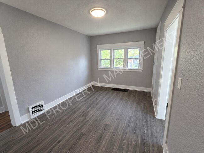 Building Photo - 2-Bedroom Home in Saginaw