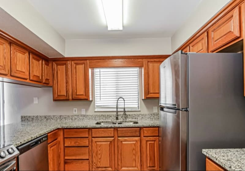 Building Photo - 147 Wildwood Dr