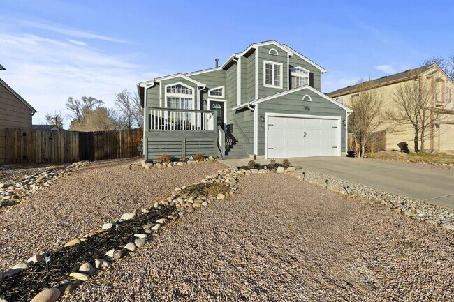 Building Photo - Bright & Spacious 4-Bedroom Home with Open-Concept Living, Fenced Yard & 2-Car Garage