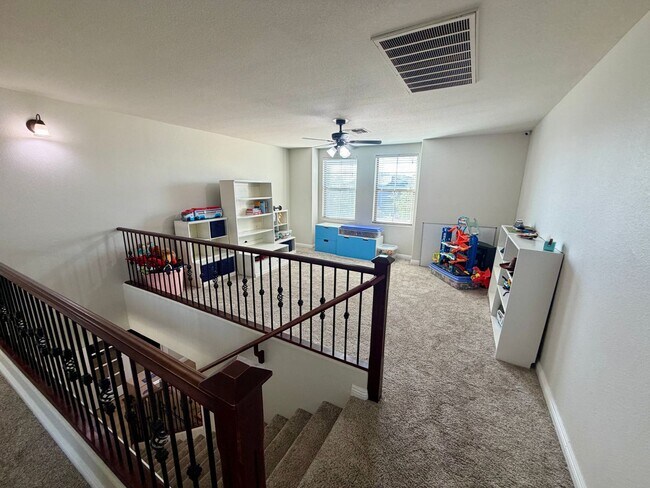 Building Photo - 6923 S Gemstone Pl