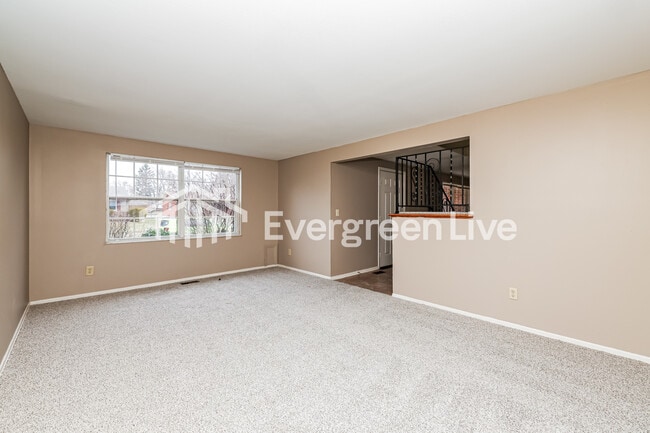 Building Photo - 4418 Procuniar Dr