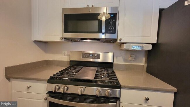 Building Photo - 9486 Virginia Center Blvd