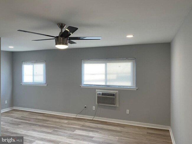 Building Photo - 5424 Rising Sun Ave