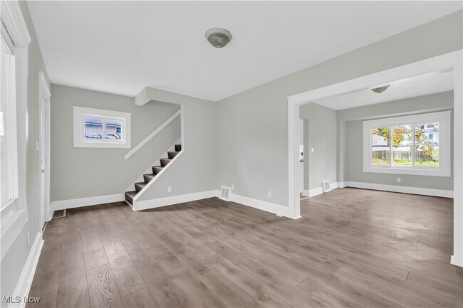 Building Photo - 7812 Force Ave