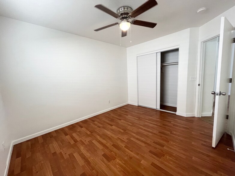 Building Photo - 7504 W Jenan Dr