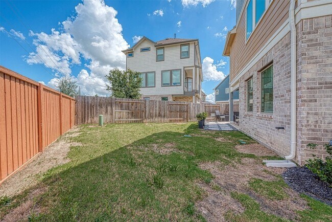 Building Photo - 7659 Green Bulrush Wy